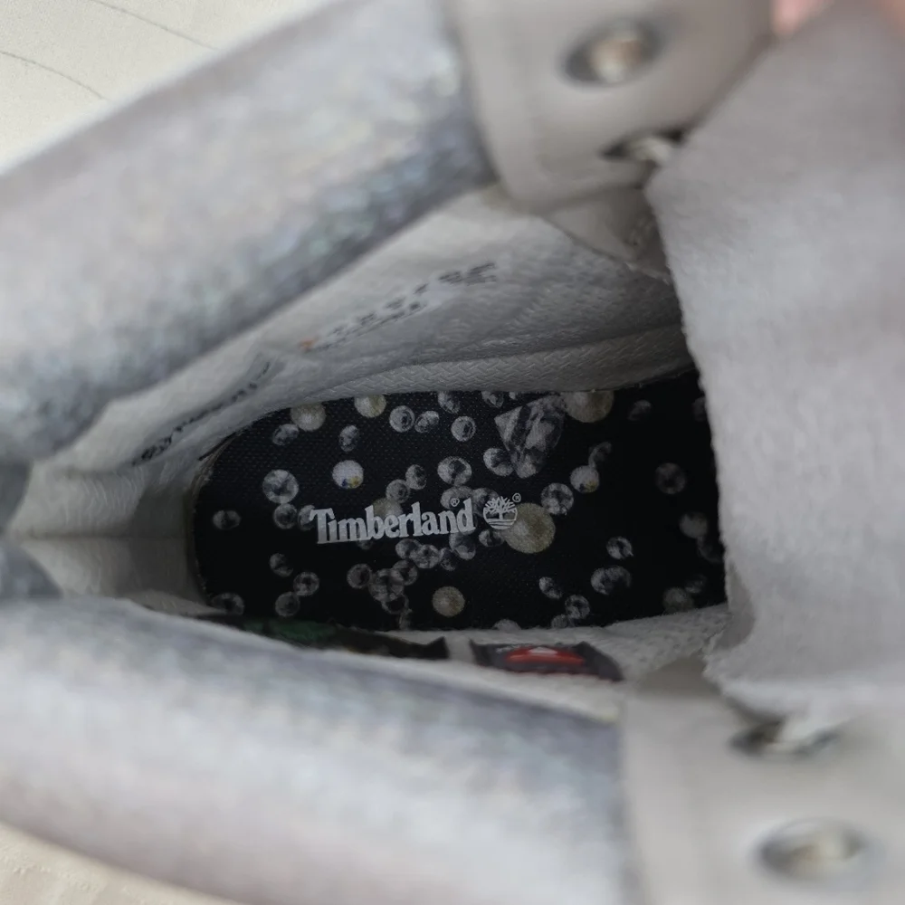 Timberland Girls Boots ReBOTL Metallic Gray Collar 6 Inch Leather A5SUW Sz 6 EUC